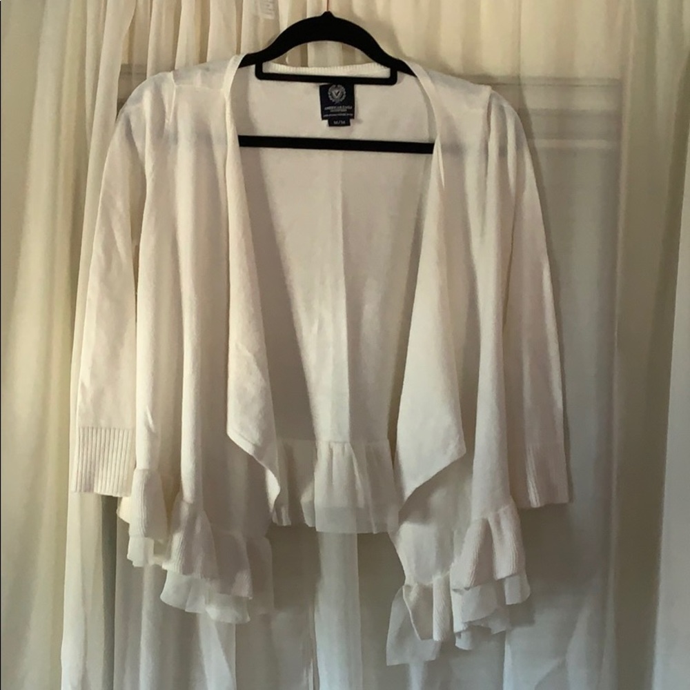 American Eagle Cream Cardigan